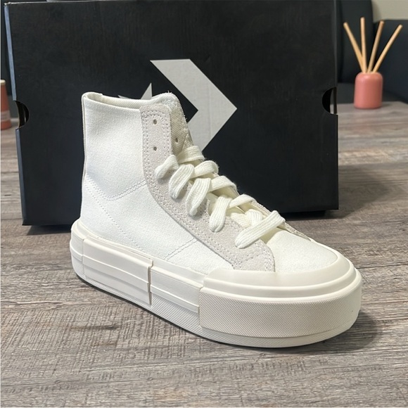 Converse All Star Platform High Tops - Cream - Picture 8 of 11